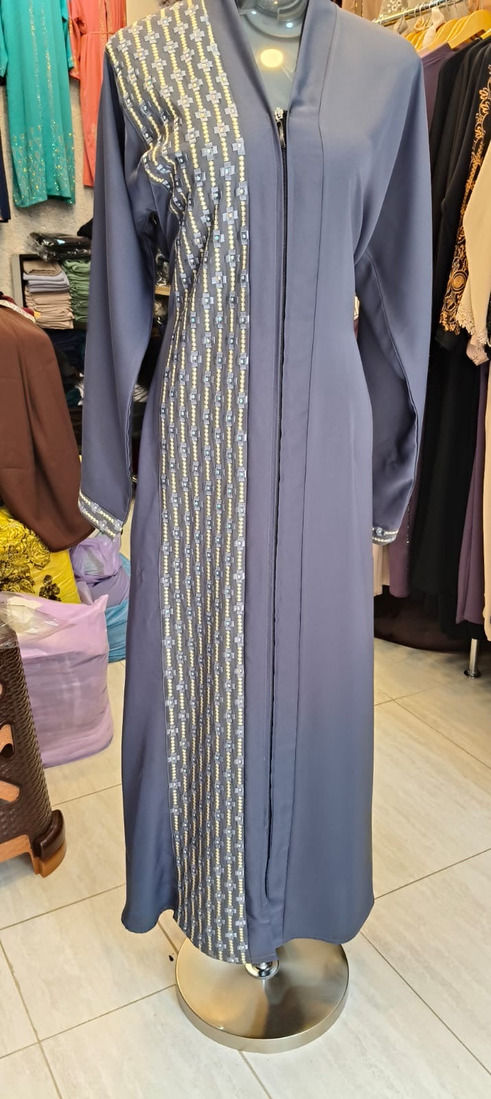 Dubai abaya