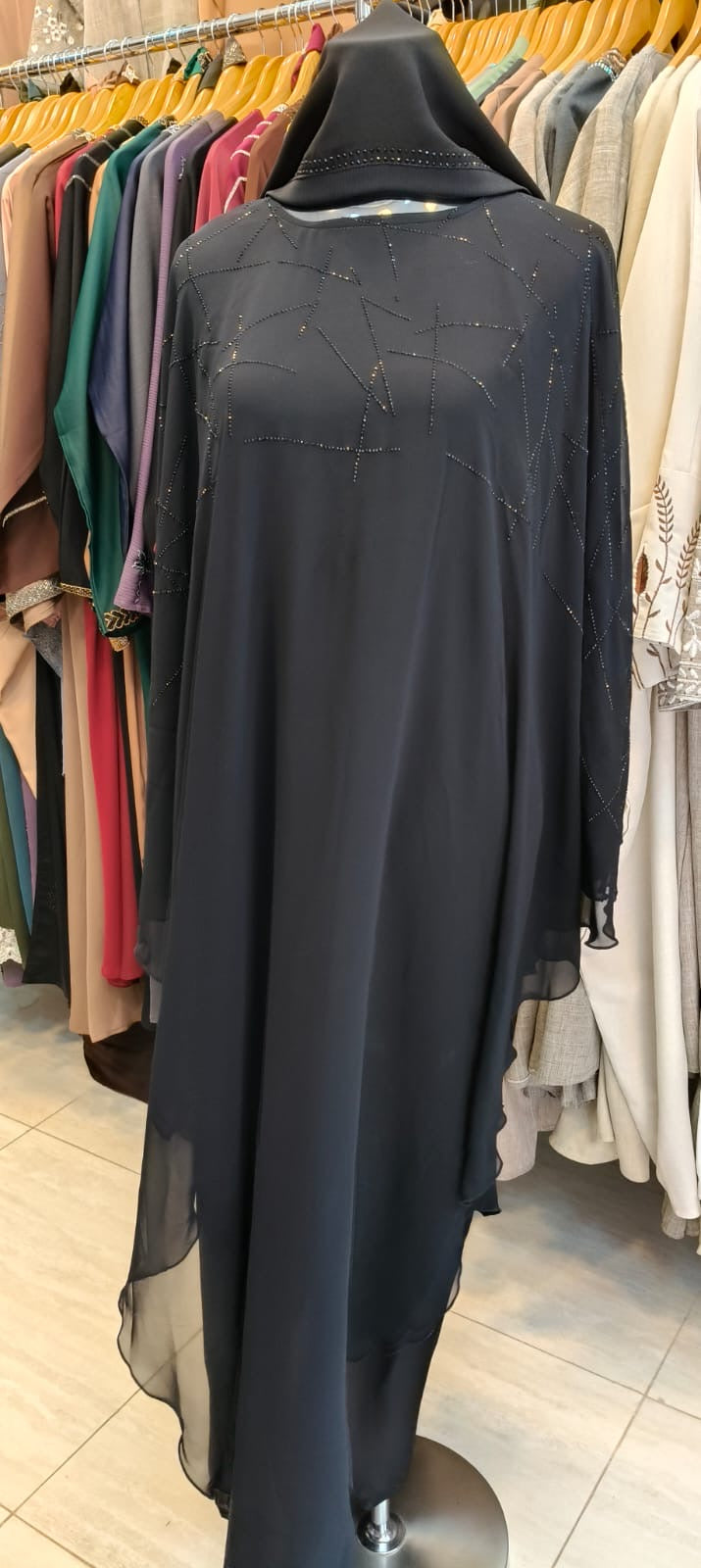 Dubai abaya